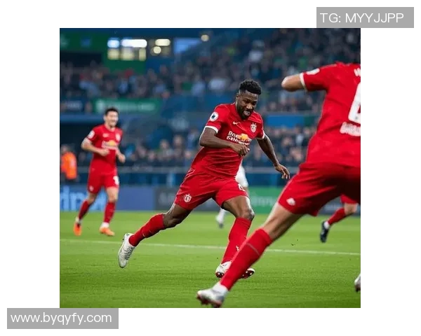 柏林联队逆转胜取胜，德甲精彩对决引爆热议